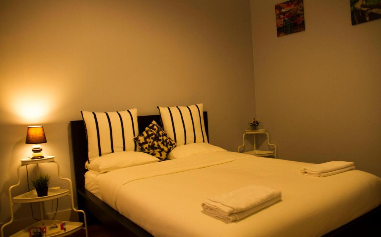 Hostal The Delight *