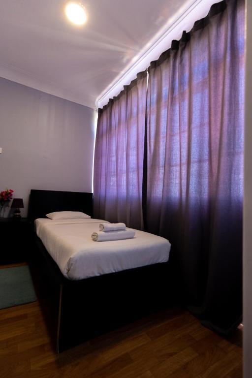 Hostal The Delight *